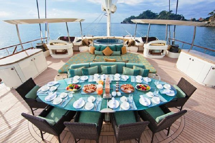 premier village hạ long