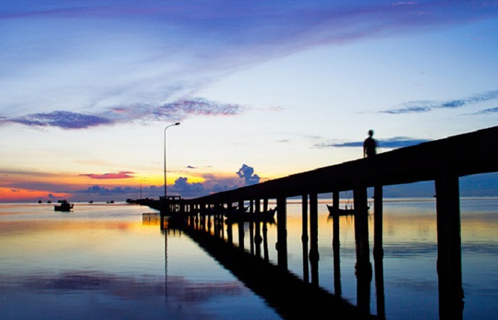 Làng chài Hàm Ninh