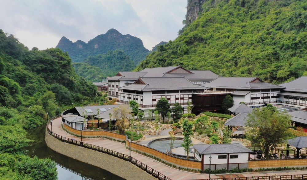 Sun Onsen Quang Hanh Quan Ninh