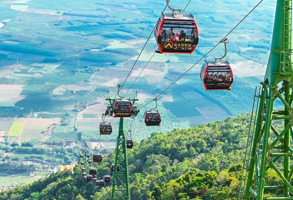 Cáp treo Núi Bà (Tây Ninh) 