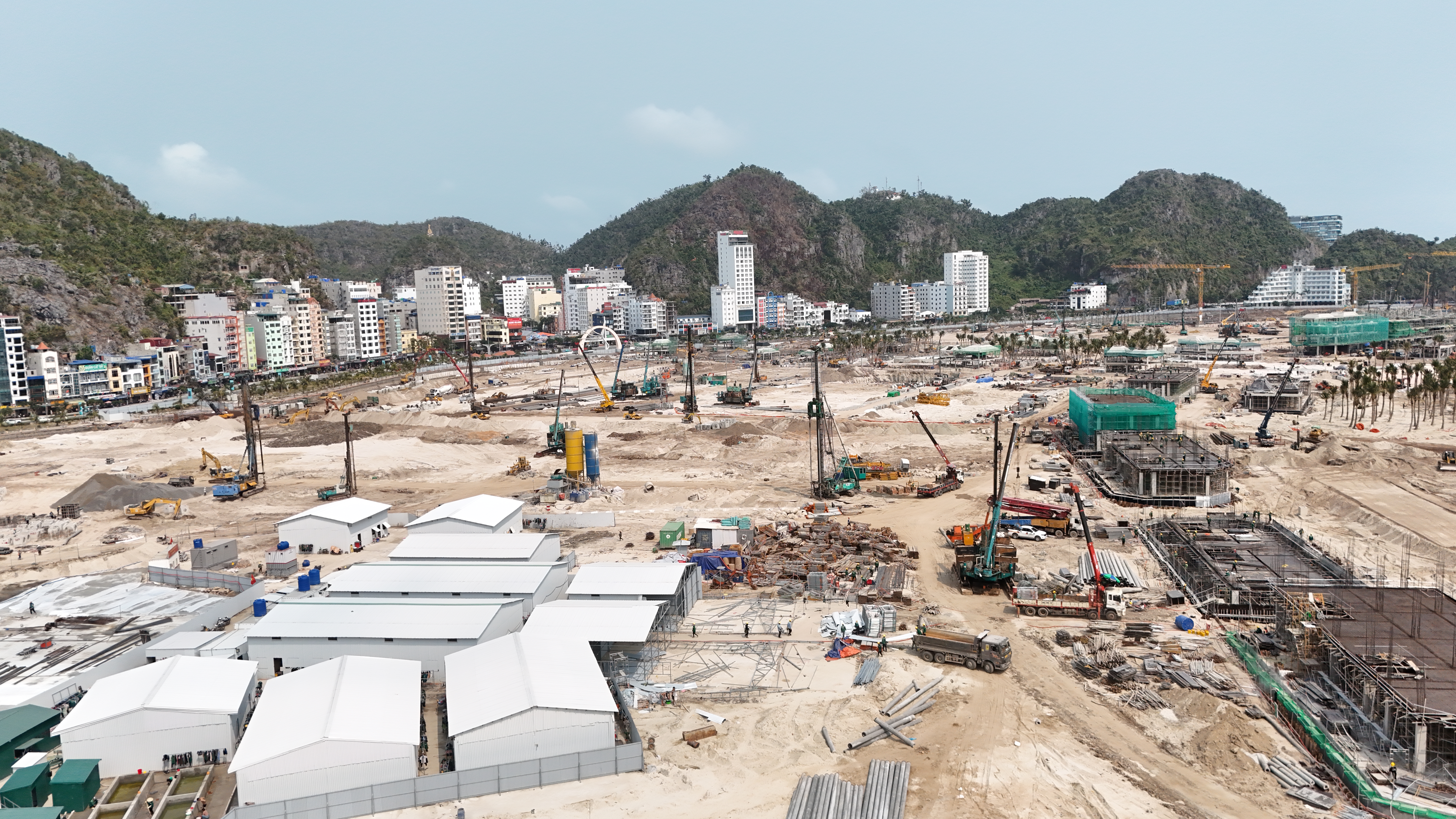 Với tiến độ Sun Cát Bà chắc chắn không khiến khách hàng thất vọng